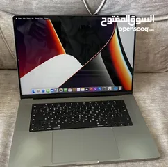  1 Apple MacBook Pro 16 2021