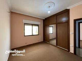  4 شقة مميزة للبيع في منطقة ابو نصير حي الضياء مع اطلاله مميزة و غير مسكونه