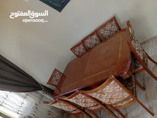  3 طاولة سفرة 8 كراسي  جديده ولا خدش فيها