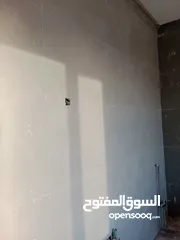  24 معلم والمقاول الباكستاني محمد شهزاد