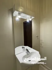  40 شقة 3 غرف نوم باطلالة رائعة في عبدون  ( Property 43136 )-175084200