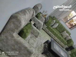  5 كنب بحال الوكاله للبيع المستعجل