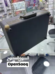  2 للبيع سماعه مع ميكروفونات