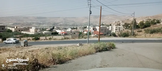  6 أرض للبيع في أبو نصير على شارعين تصلح لبناء فيلا إطلالة رائعة قريبة على شارع الأردن