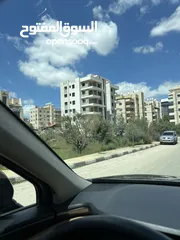  3 شقة للبيع بمساحة 220 متر في منطقة البيرة بالقرب من المستحضرات الطبية