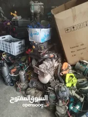  21 عدد صناعية وانشائيه مختلفه