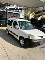  1 بيجو بارتنر 2011 ترخيص تامين شامل ل شهر 12 ميكانيك فل  ماطور مستورد جديد ركب من اسبوع