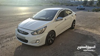  1 هواندي اكسنت ديزل موديل 2013_اتومتيك_ماتور 1600تربوا_السيارة صلاة النبي نظيفة وبسعر حرق