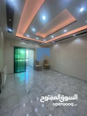  9 شقة فاخرة للبيع في الجاردنز - خلف ابن الهيثم طابق اول 200م تشطيب سوبر ديلوكس بسعر مغري