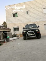  6 نيسان موديل 2000