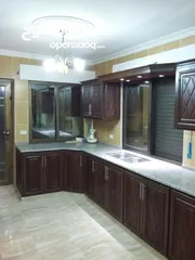  5 شقة جديده لقطه سوبر ديلوكس اربد الحي الشرقي 150 داخلي و 150 خارجي
