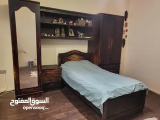  9 غرفة نوم مستعمله خشب زان و لاتي