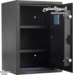  3 قاصات مكاتب نقود افضل خزانات حجم كبير ارتفاع نص متر وزن 20 كيلو ارتفاع 50سم  عرض 38 سم عمق 35 سم .