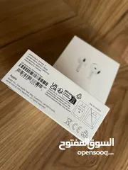  9 سماعات AirPods 4 تأتي بتصميم مميز وراحة مطلقة مع جودة صوت محسّنة وعزل ضوضاء نشط (ANC) لتجربة استماع