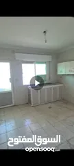  3 شقه للأجار +استديو