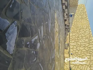  14 ابو يوسف  لاكفاة اعمل الحجر الصناعي   •شحف الجدران •شحف الارضيات بلاط • قصره
