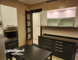  11 شقه دبل سوبر ديلوكس في دير غبار في حاله فوق الممتازه مؤثثه  جزئي غير مستخدمه الا لفتره قصيره للبيع