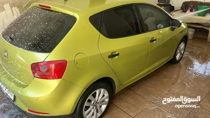  1 سياره سيات ابيزا للبيع -نابلس