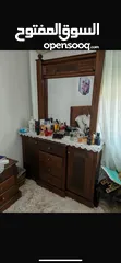  8 طقم كنب مع غرفة سفرة وغرفة نوم للبيع