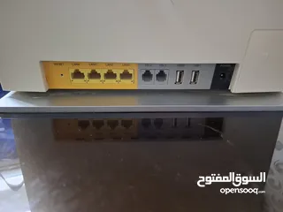  2 huawei router