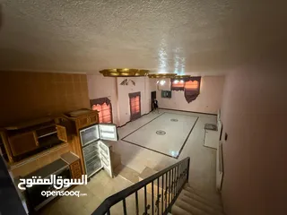  15 فيلا للبيع