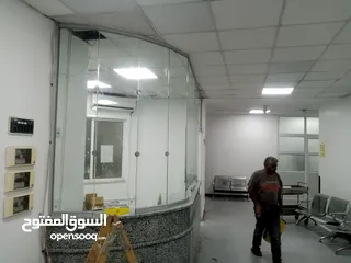 3 معرض رام الله الرونق للزجاج و مرايا و سيكوريت ستانلس ستيل  شور بكس سوكاريت  ارمان بترينات