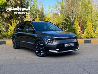  16 مطلوب ممول الشراء سيارات من السوق المحلي والمزادت كمان يوجد لدينا سيارات دفعه أولى عن طريق الشركات