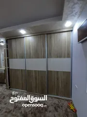  26 خزائن الحائط