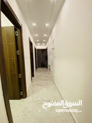  5 شقه فاخرة للبيع في الرونق