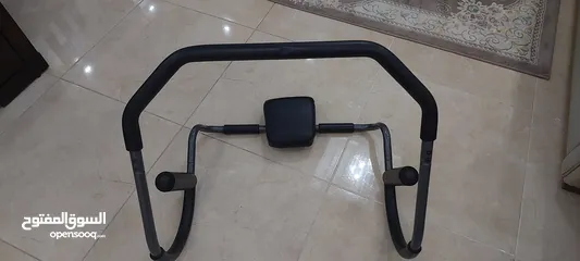  3 جهاز رياضي للاعبين الكالستانكس