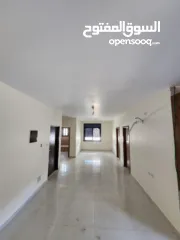  8 فلل للبيع  في منطقة سردا