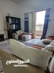  6 غرفه وصاله مفروشه بالكاامل للايجار الشهري في كورنيش عجمااان
