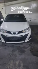  4 تويوتا ياريس 2019 GCC Toyota yaris  sedan