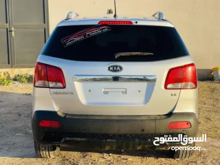  6 كيا سورينتو 2012 ب الرخصه