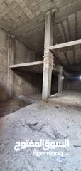  4 محلات وشقق للبيع في الخليل