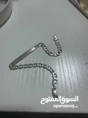  4 أسواره فضه وزن سبع غرامات ونص تقريبا للبيع