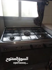  5 غرفه نوم  ثلاجه  كولر مي  بوتوغاز للبيع بداعي السفر للتواصل على الرقم