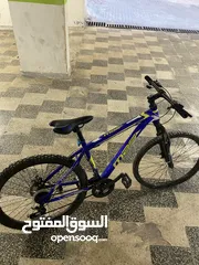  1 بسكليت جنط 26 مستعمل بحالة ممتازة وسعر ممتاز