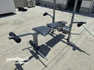  2 بنش واوزان وبارات حديد مختلفة للبيع