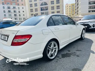  4 Mercedes Benz C250 GCC