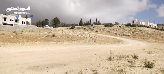  2 شفابدران مميزة جداً شارعين ومستوية