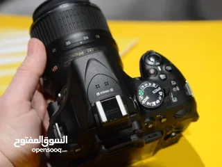  3 كاميرا nikon 5200D للبيع مستخدم نضيف شبه جديد