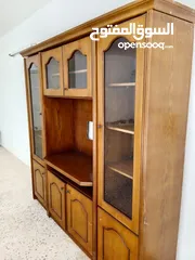  1 بوفيه تفصيل ثقيلة بحال الوكالة خشب زان