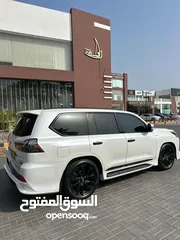  4 لكزس استيشن LX570 بلاك ادشن كورو اعلا فئه2020