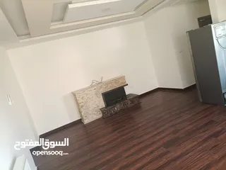  15 شقة فاخرة مع روف الجبيهة ضاحية الرشيد قرب دوار الجاذبية 180م مع روف غير مبني اطلالة رائعة جدا