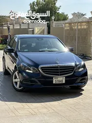  1 Mercedes E350 American 2016 Excellent condition Full option without Accident