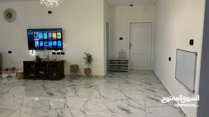  3 شقه بالجندويل للبيع