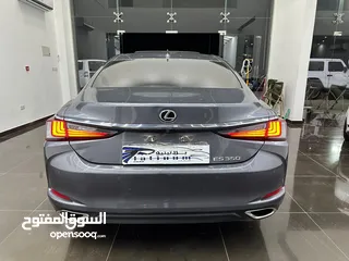  10 لكزس Es350 موديل 2020 بحادث بسيط