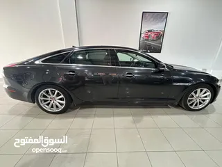  1 Jaguar XJL