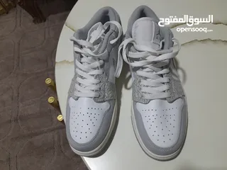  6 شروة احذيه  البيع كامل الكميه 30 حبه